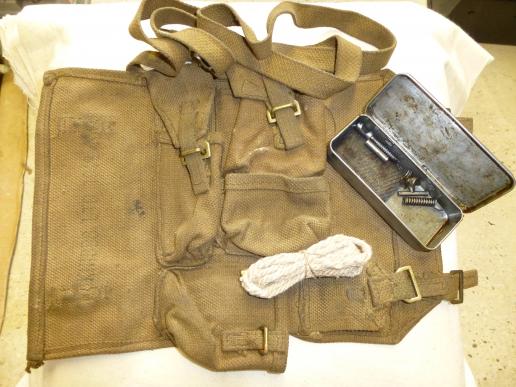 Bren Gun Wallet With Parts