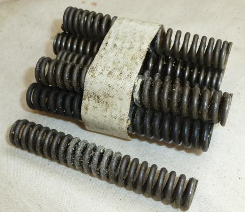 Bren Gun Mki & MkII Piston Post Spring MGD1375 x 1