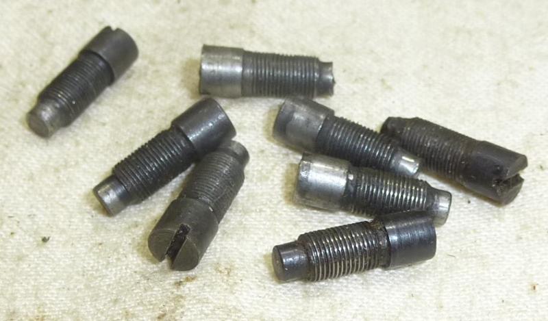 Bren Mk.I Retaining Screw BE9501