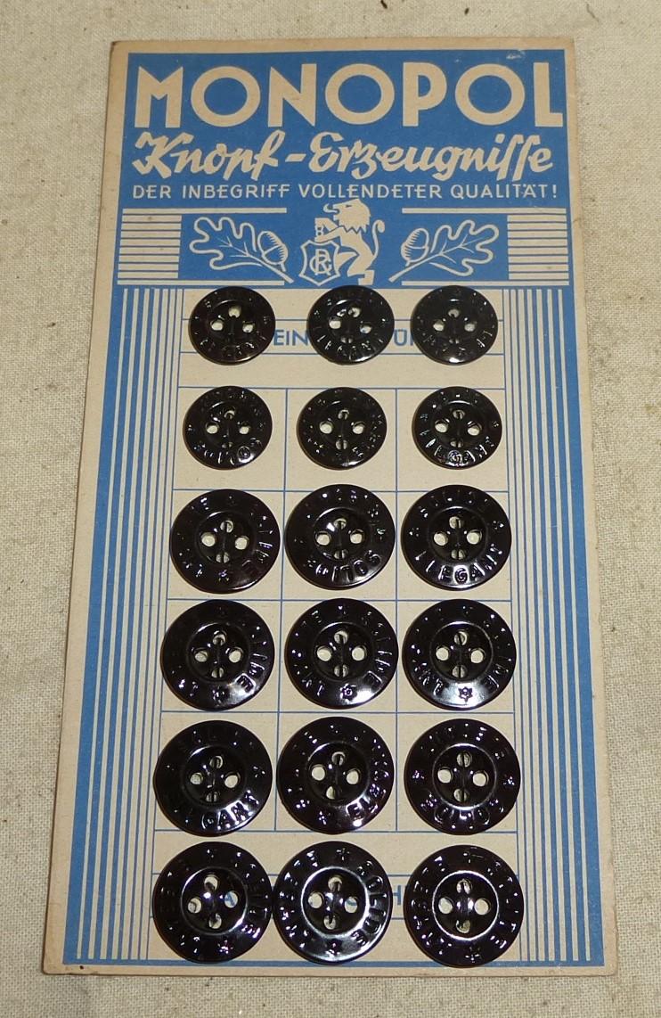German WWII Issue Buttons