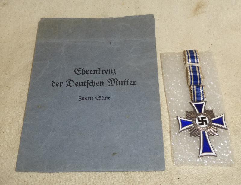 German WWII  Mothers Cross in Silver and Envelope