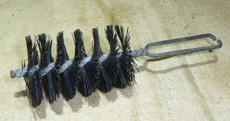 Bren Gun chamber Cleaning Stick Bristle Brush X 1